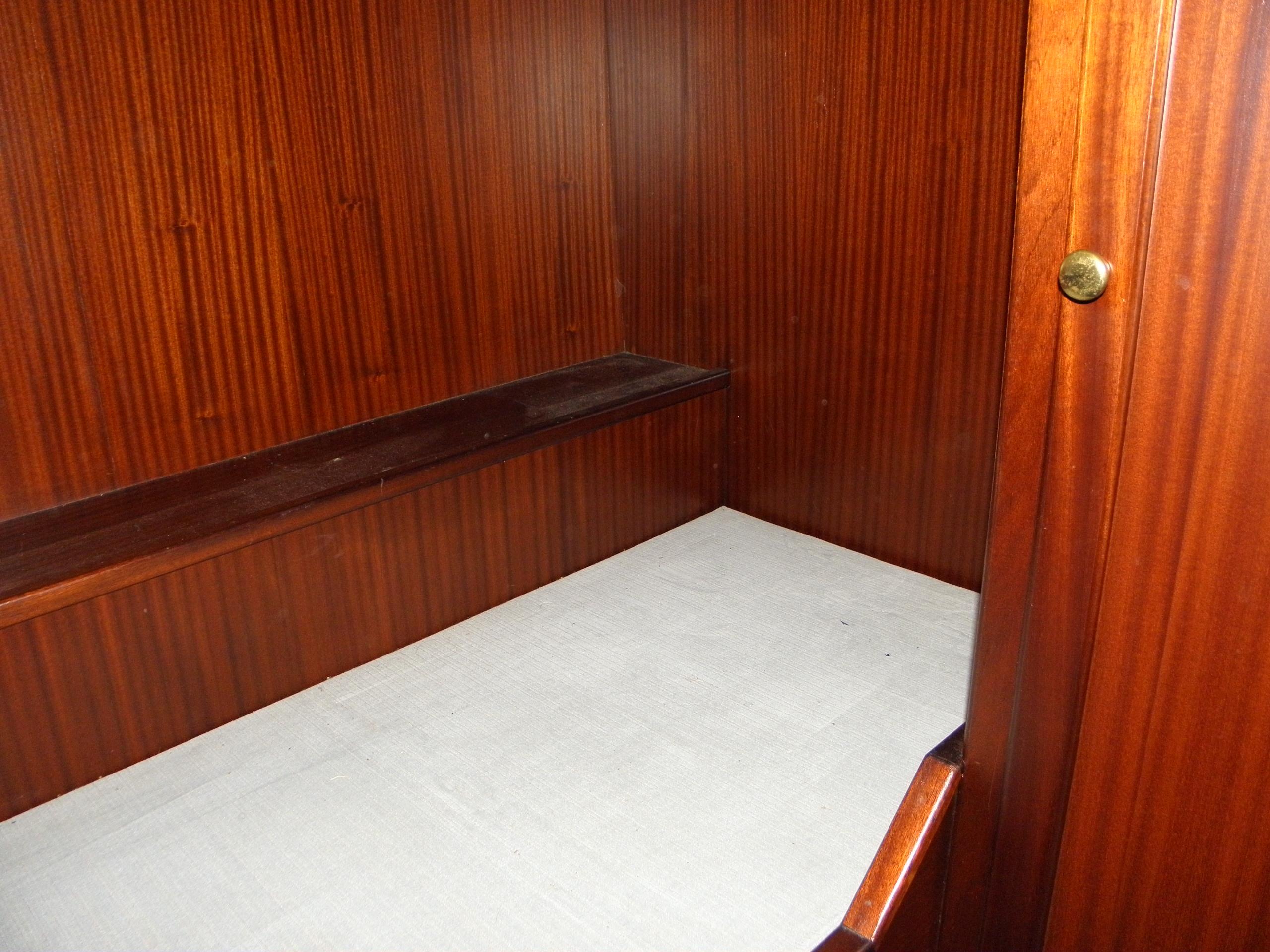Aft cabin, Accommodation